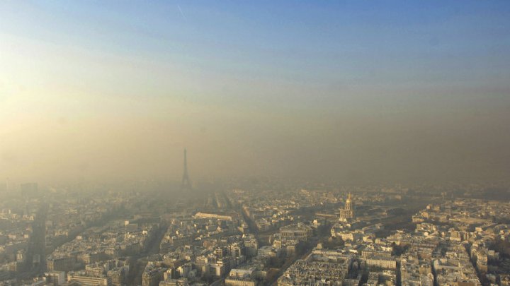 paris pollution 8-12-2016