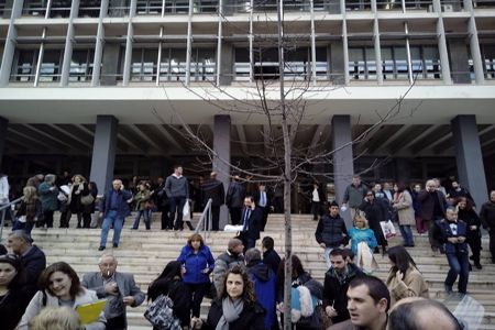 thlef2 vpmva dikasthria 4-12-2015