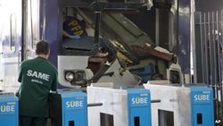 argentina train 20-10-2013