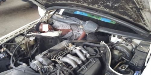 metanastes2 autokinhto 31-8-2015