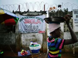 ebola1 23-8-2014